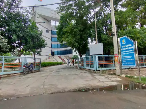 (electric building)