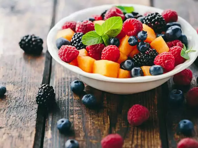 ( 3 fruits)