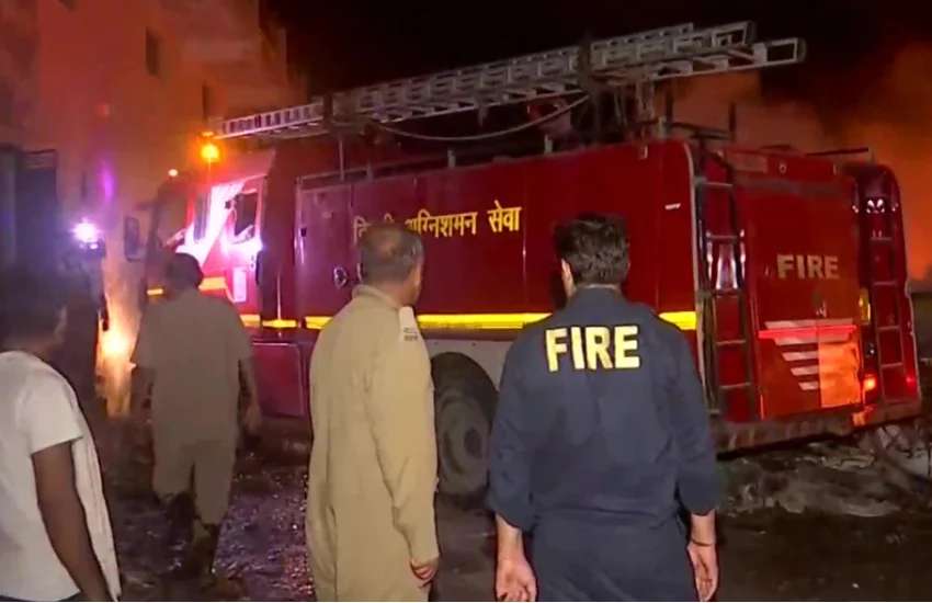 (13 fire tenders )