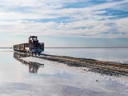 (Turkish Salt Lake)