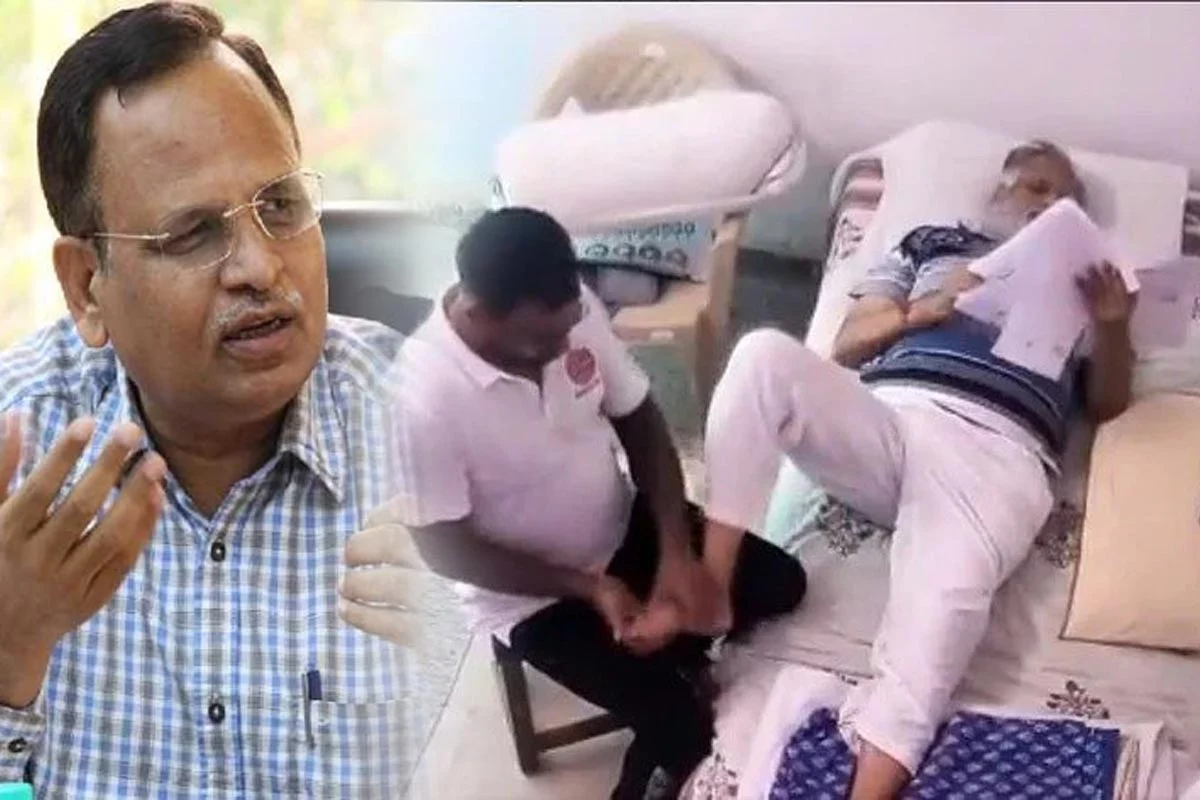 (Kejriwal )