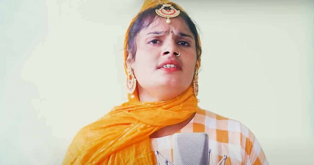 (फरमानी नाज़)