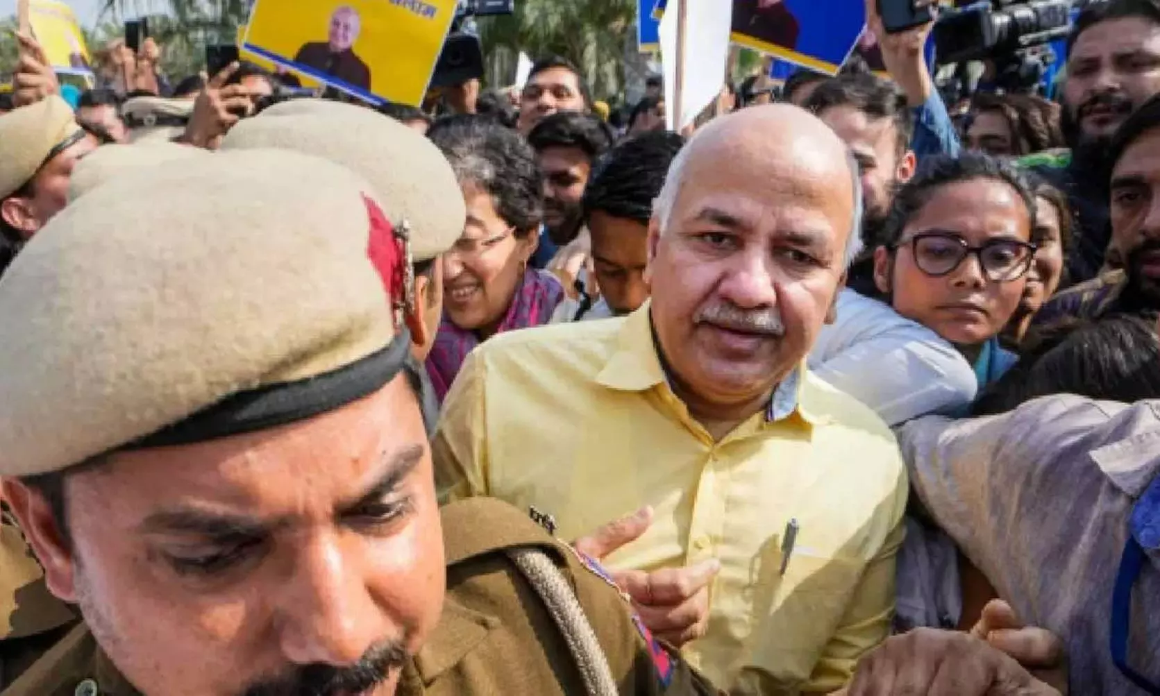 (Manish Sisodia)