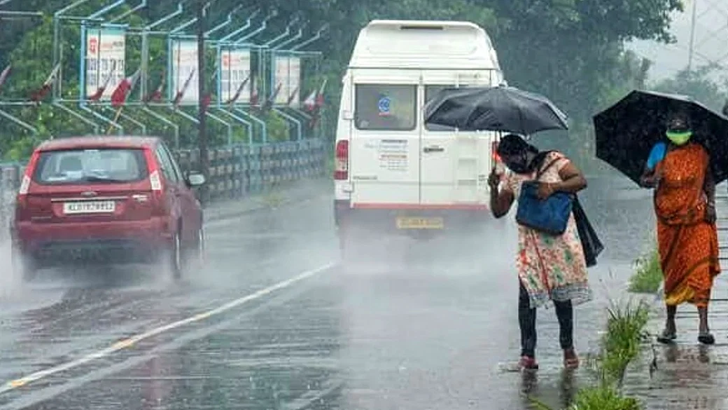 ( Delhi)