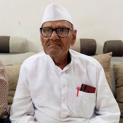 (क्रांतिकारी)