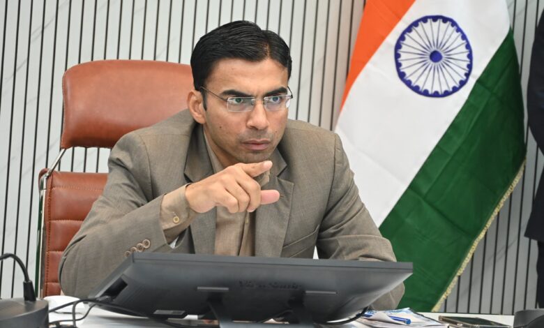 ऋण के बीमा का बड़ा खेल