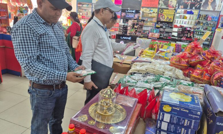 त्योहारों पर मिलावटखोरों